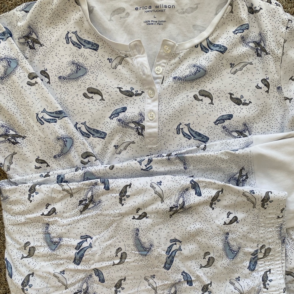 COTTON JEWEL Women's Printed Two-Piece Pajama Set in White and Blue - Picture 9 of 10